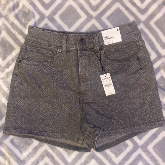 Express | Shorts | Express Shortie 